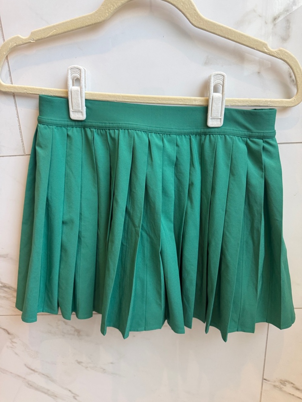 lululemon athletica Emerald Green Pleated Skater Skirt